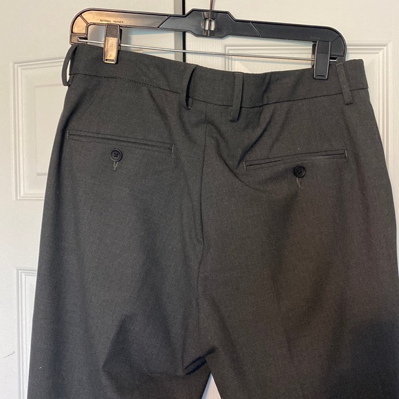 Men’s Haggar Dress Pant - Picture 6 of 7